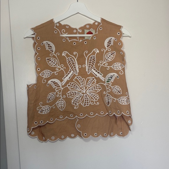 NWT Farm Rio Sand Richelieu Sleeveless Crop Top size small - Picture 4 of 6